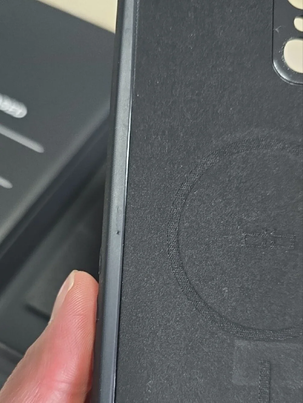 Dbrand Grip Samsung S24 Ultra Magsafe Case